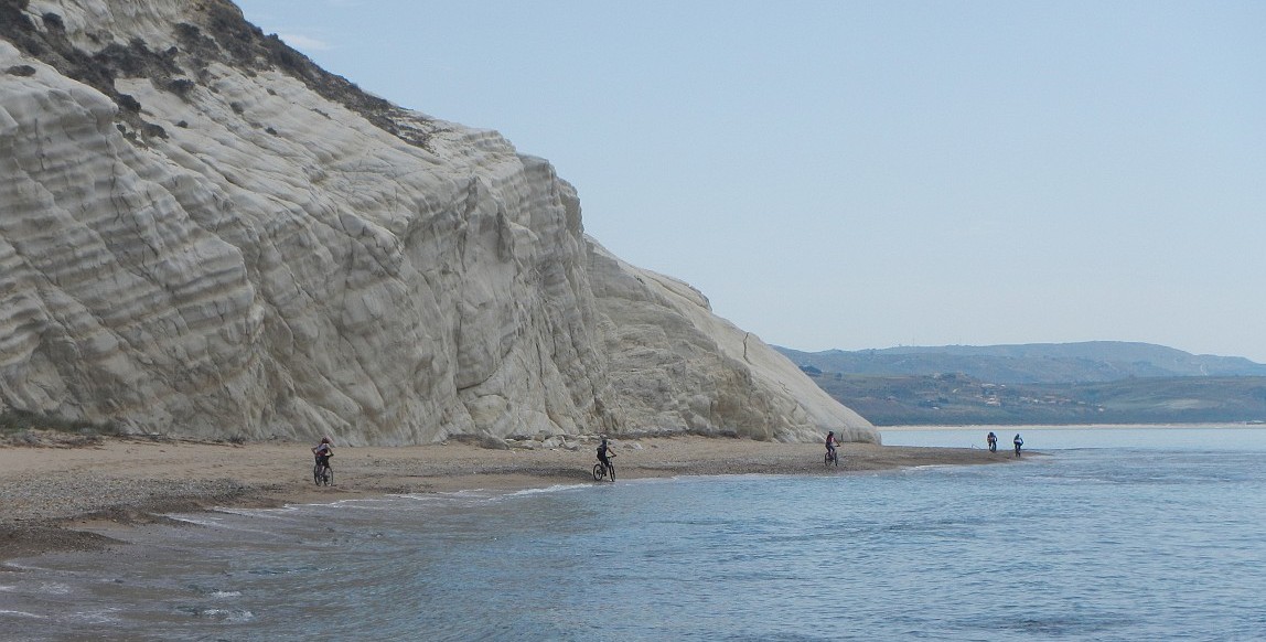 Riserva Naturale Orientata “Foce del fiume Platani” Studio Cicero Associato Riserva Naturale Orientata “Foce del fiume Platani” Studio Cicero Associato